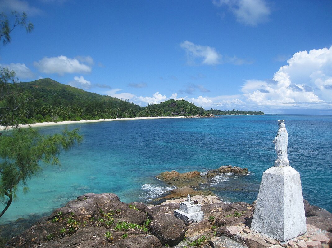 На острове Праслин, Сейшелы. - unix (Илья Утропов) На острове Праслин, Сейшелы. - unix (Илья Утропов)