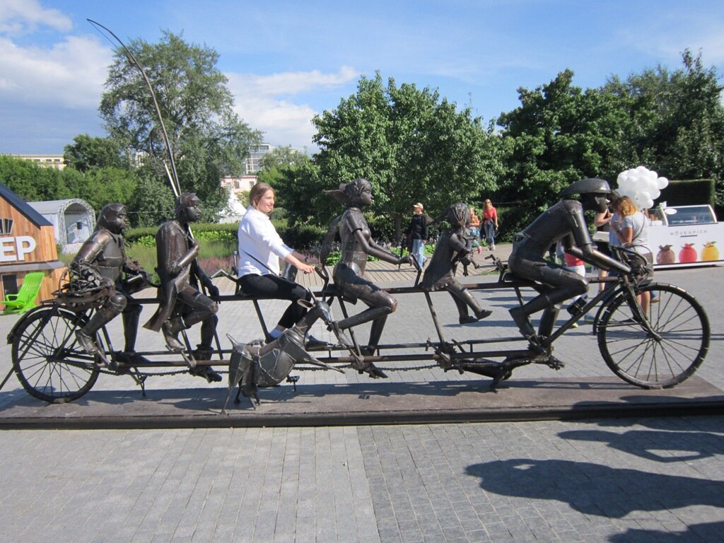 Велосипедисты - Дмитрий Никитин Велосипедисты - Дмитрий Никитин