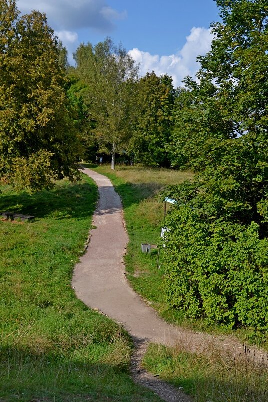 Изборская крепость - главный форпост Средневековой Руси - Виктор Осипчук Изборская крепость - главный форпост Средневековой Руси - Виктор Осипчук