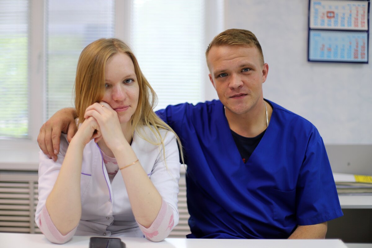 *** - Андрей Л. В.