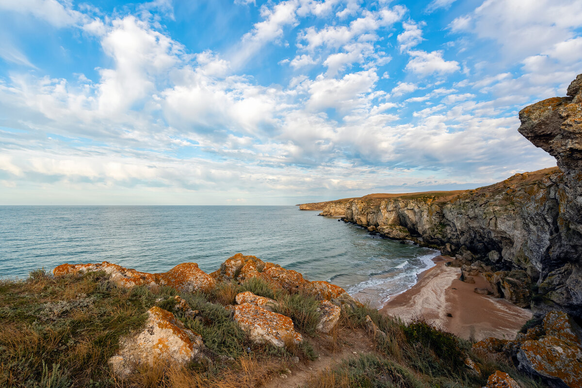 пляж - Виталий Емельянов