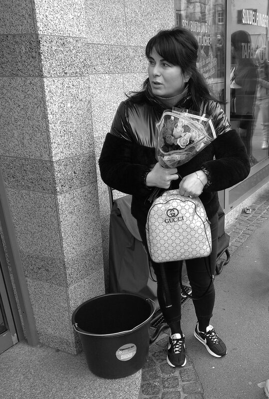 Мака и ведро - Сергей Порфирьев