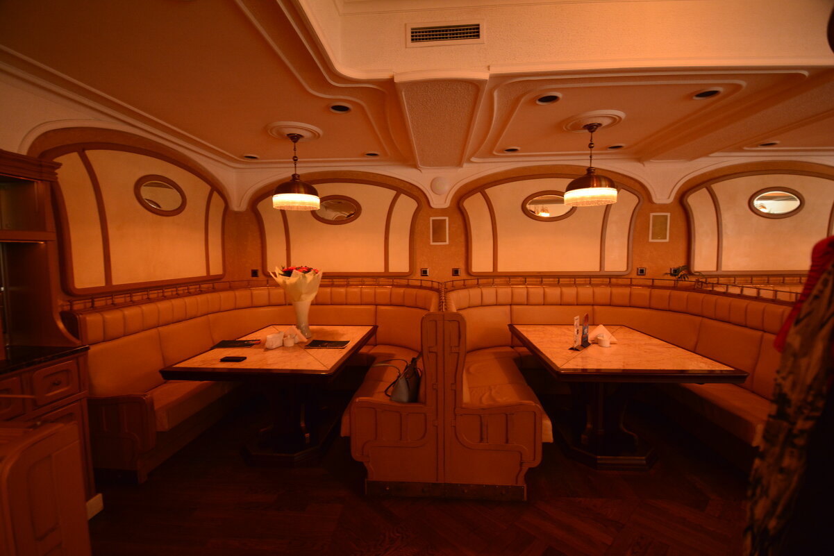 уютный уголок ресторана - Галина R...