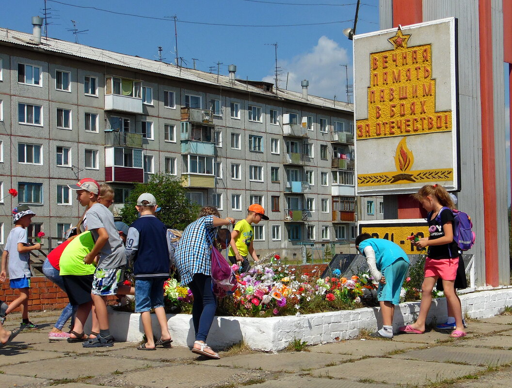 22 июня. Возложение цветов. - nadyasilyuk Вознюк