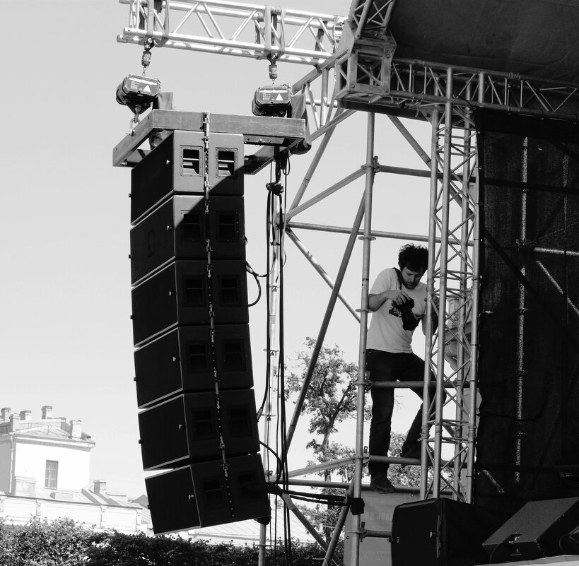 РАДИ КАДРА - Виктор Никитенко