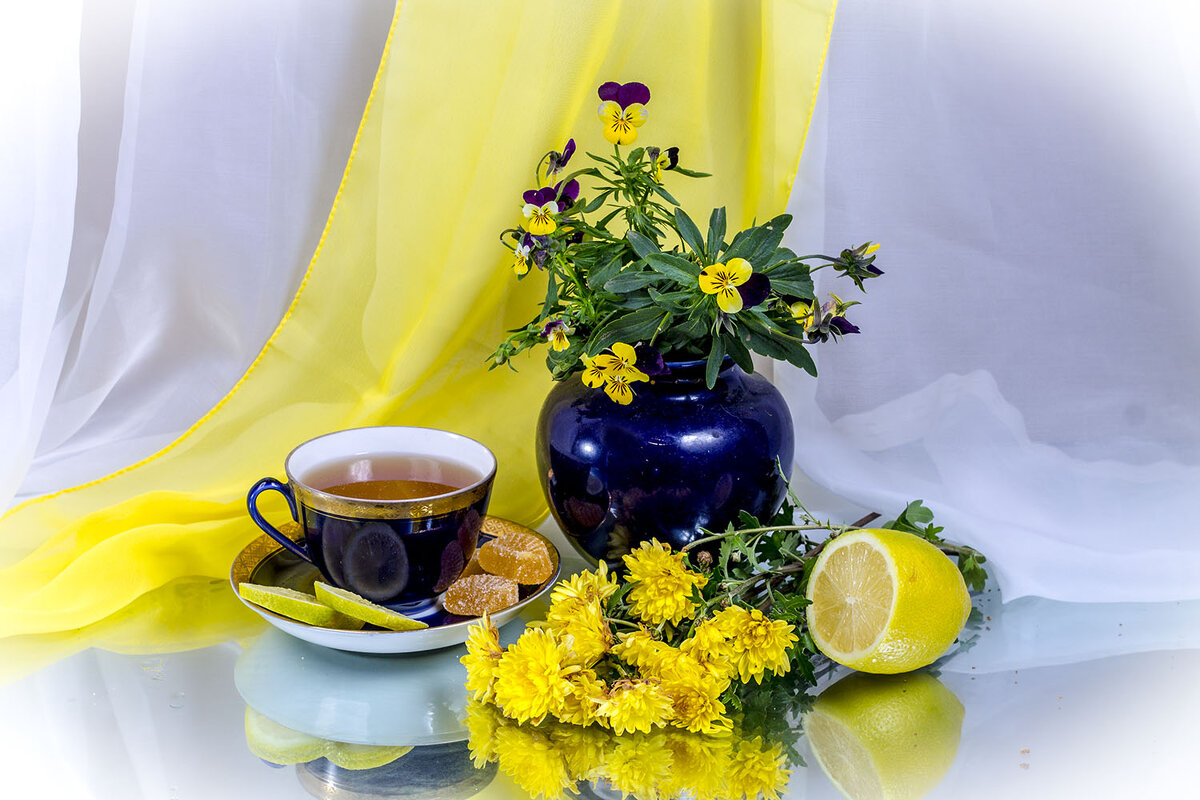 Осенние цветы - Людмила Павловна Крышковец Осенние цветы - Людмила Павловна Крышковец