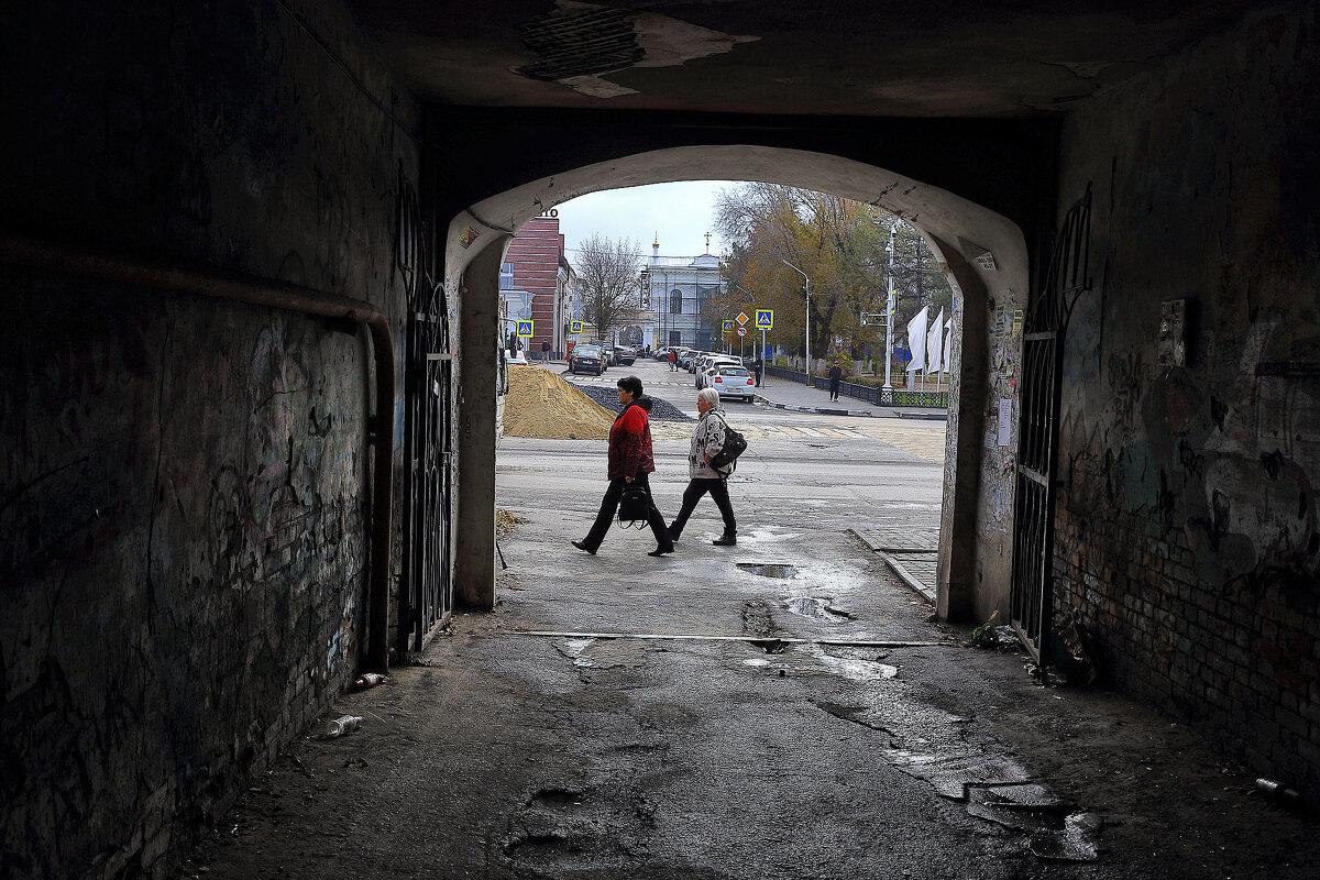 Спешат... - Юрий Гайворонскiий