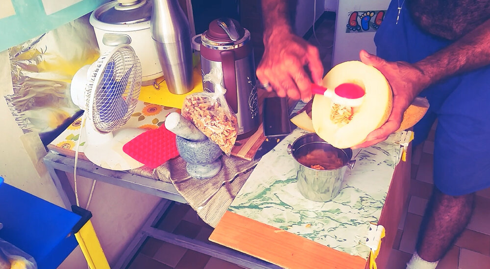 114 (151) - CLOSE WAYS ALL