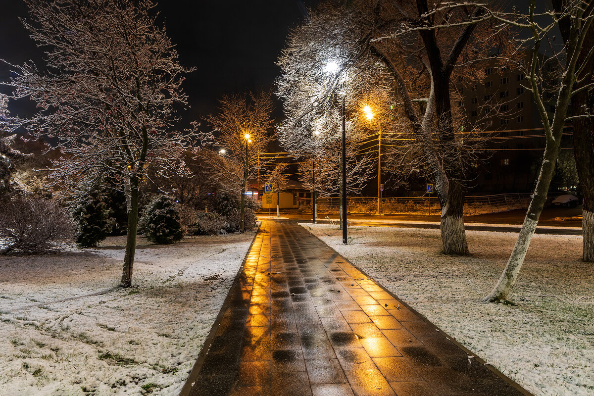 *** - Анатолий. Chesnavik.