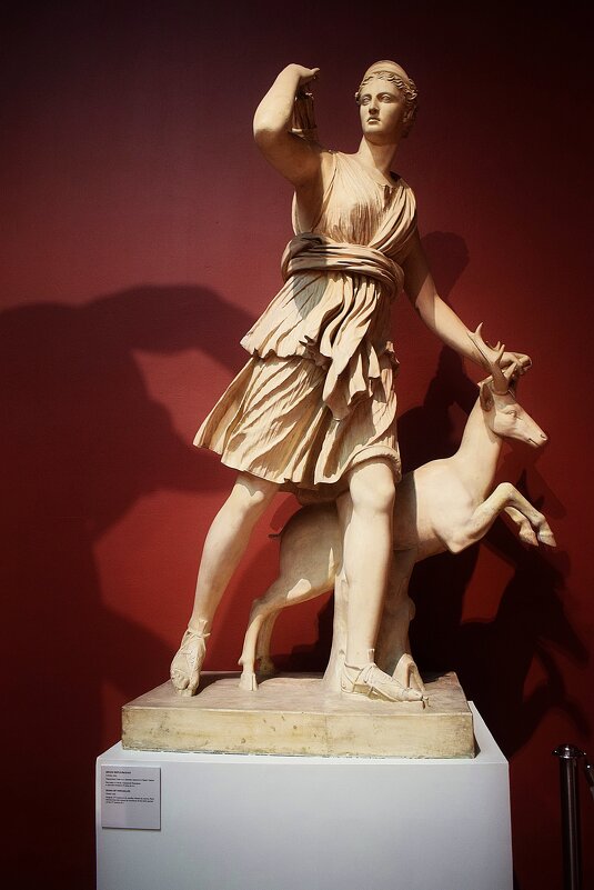 Диана Версальская. Диана-охотница, или Артемида - Татьяна Помогалова