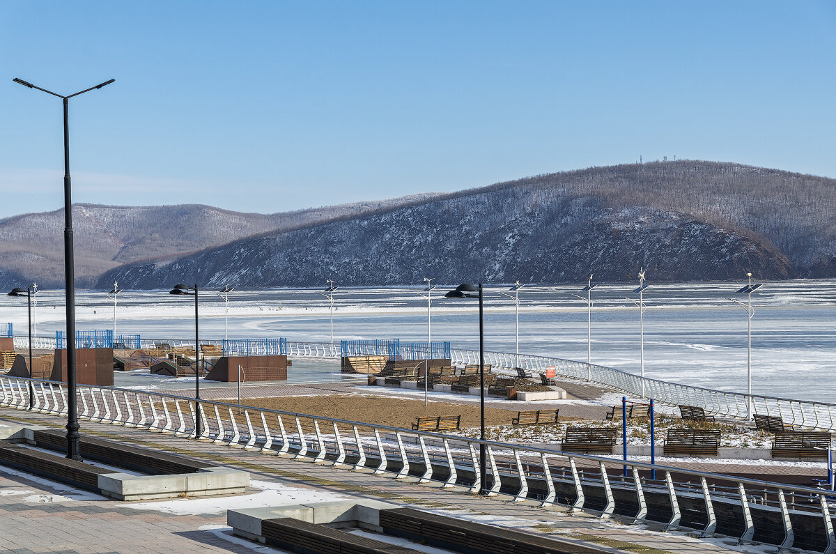 Набережная и Амур - Виктор Иванович Чернюк Набережная и Амур - Виктор Иванович Чернюк