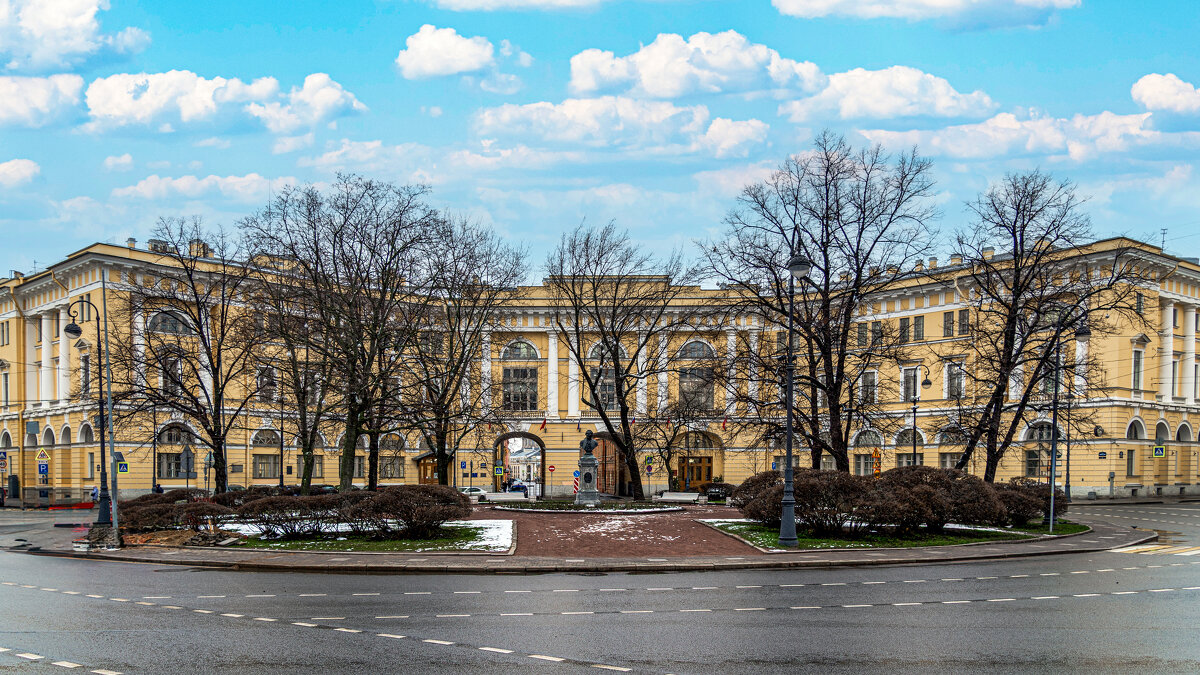 Площадь Ломоносова - Виктор Орехов Площадь Ломоносова - Виктор Орехов