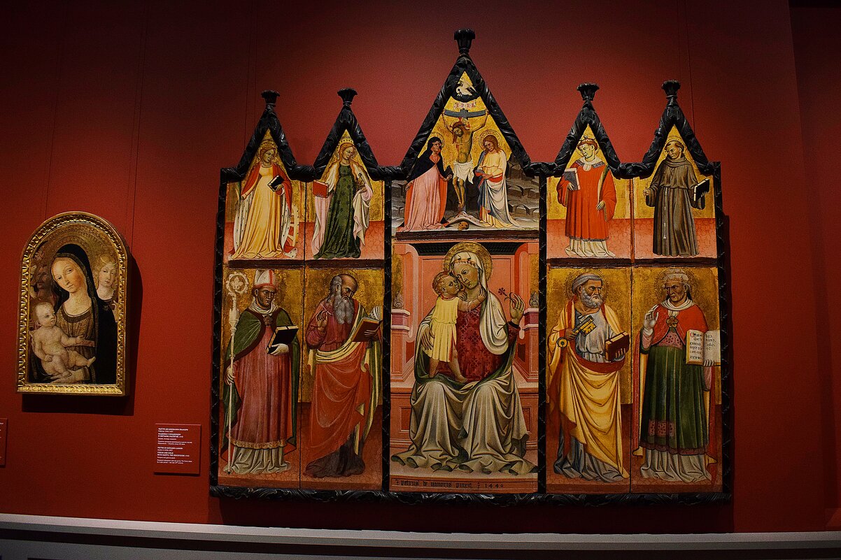 Полиптих «Мадонна с младенцем и святыми. Распятие» - Татьяна Помогалова