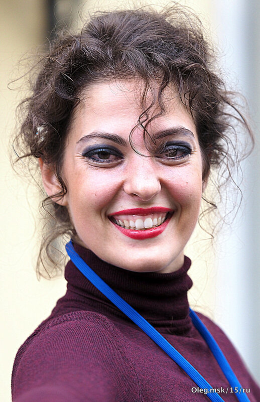 танцующая два - Олег Лукьянов танцующая два - Олег Лукьянов