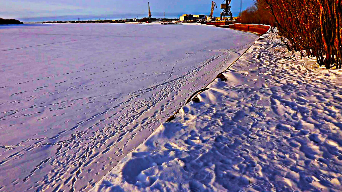 Утро красит нежным цветом... - Владимир 