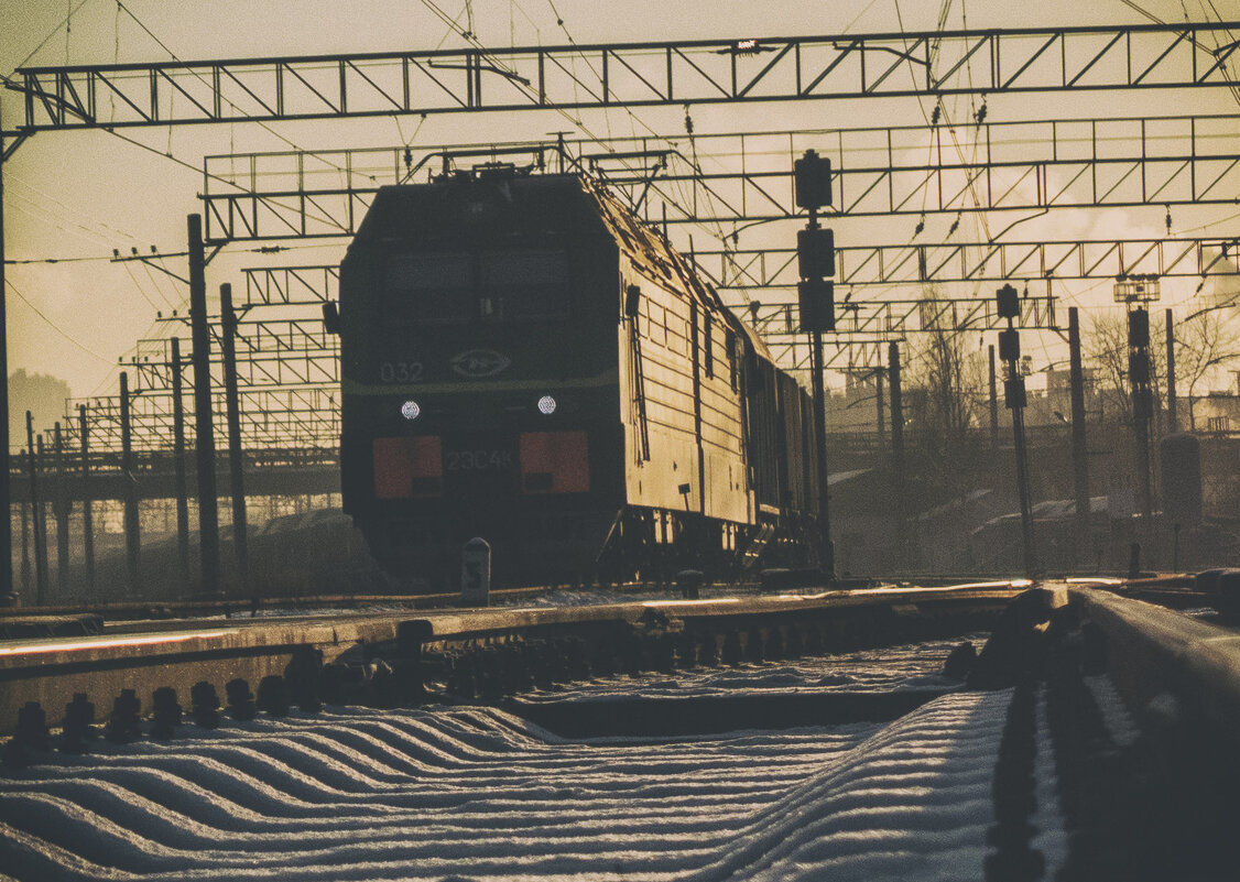 *** - Александр Русинов