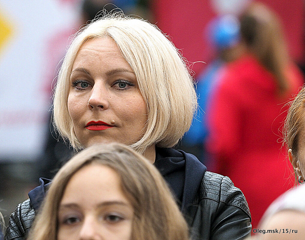 задумчивая - Олег Лукьянов задумчивая - Олег Лукьянов