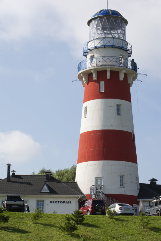 Маяк в рыбацкой деревне - Алёна Алексаткина