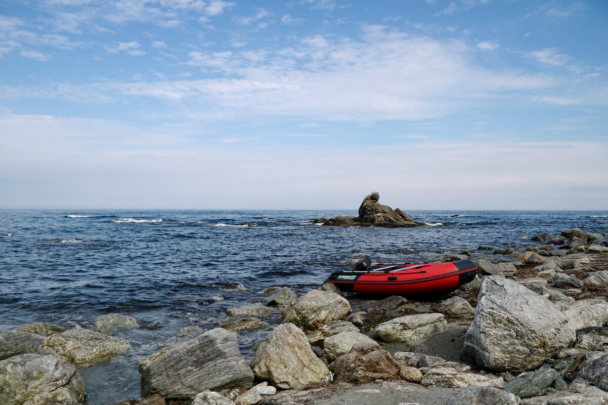 На берегу моря. Мыс Симау. Сахалин. - Ирина Нафаня