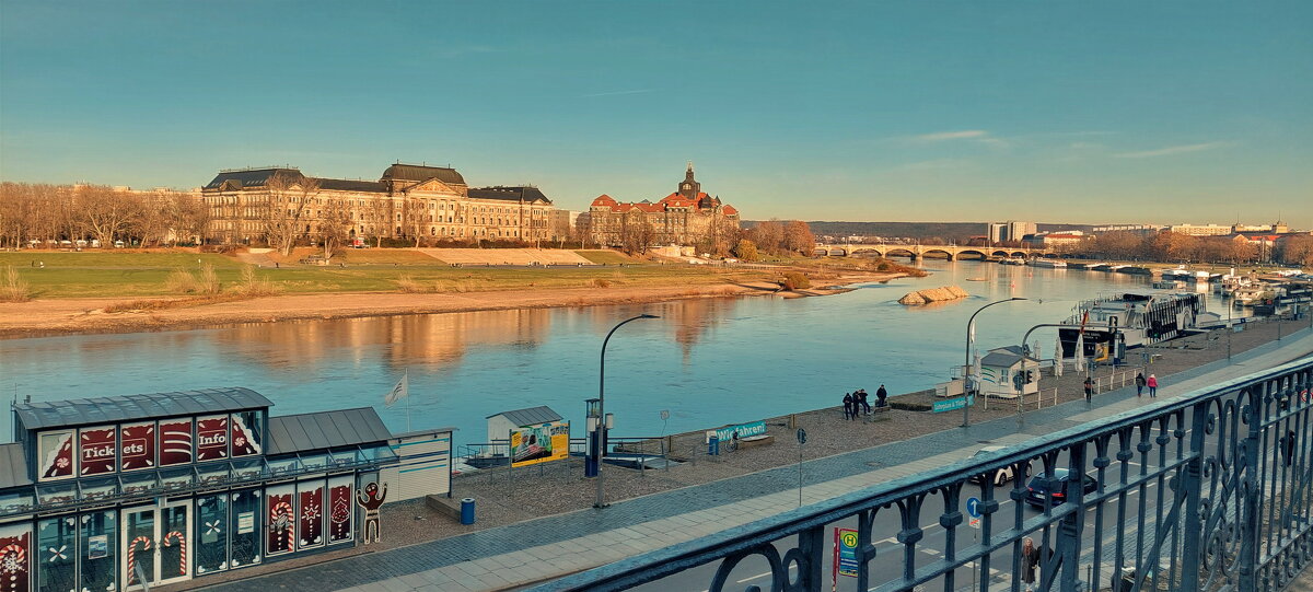 --- - vladimir --- - vladimir