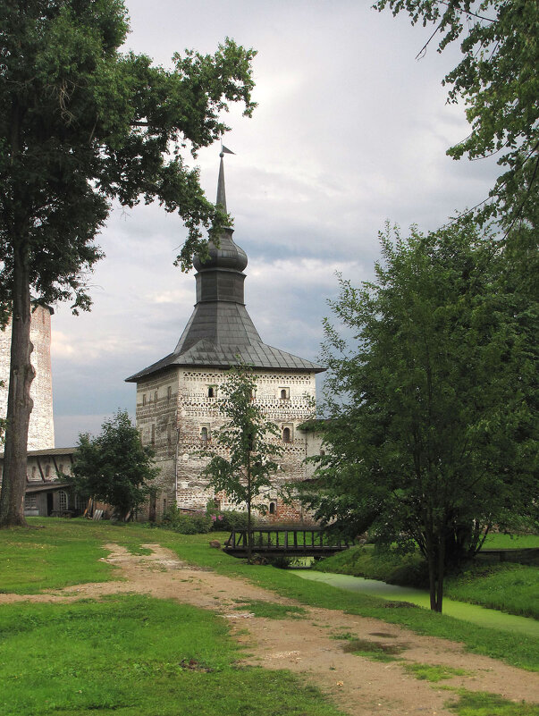 Глухая (Котельная, Воскобойная) башня - Александр Ильчевский 