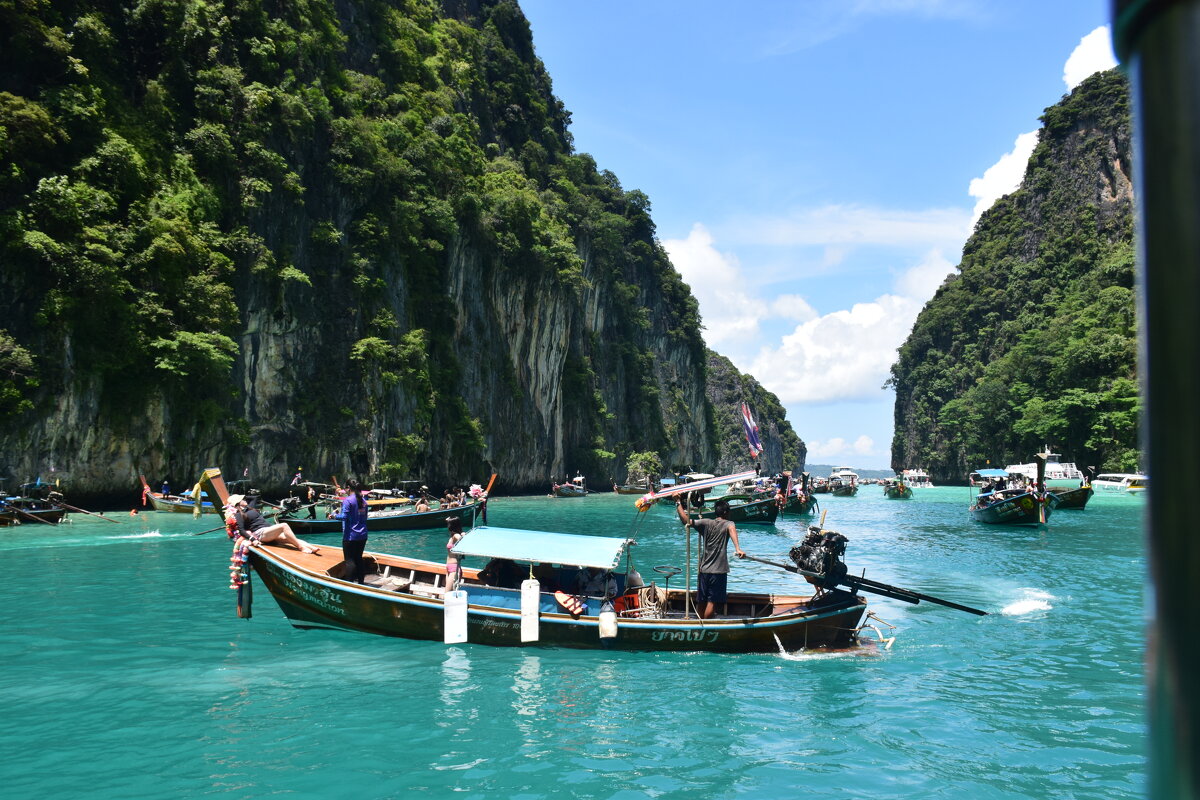 Тайланд, острова Пхи Пхи - Марина 