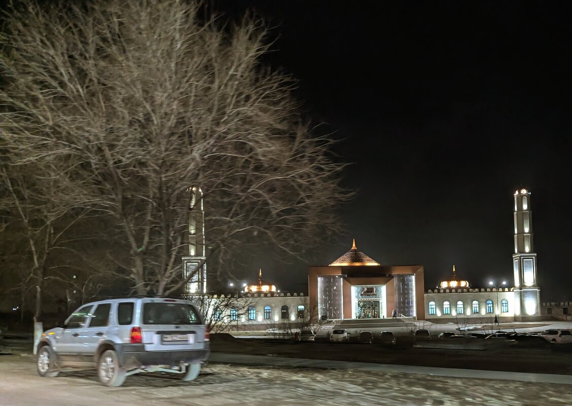 Ночной город... - Андрей Хлопонин