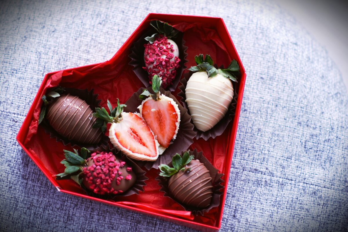 Клубника и шоколад! - Юрий Полторыхин.