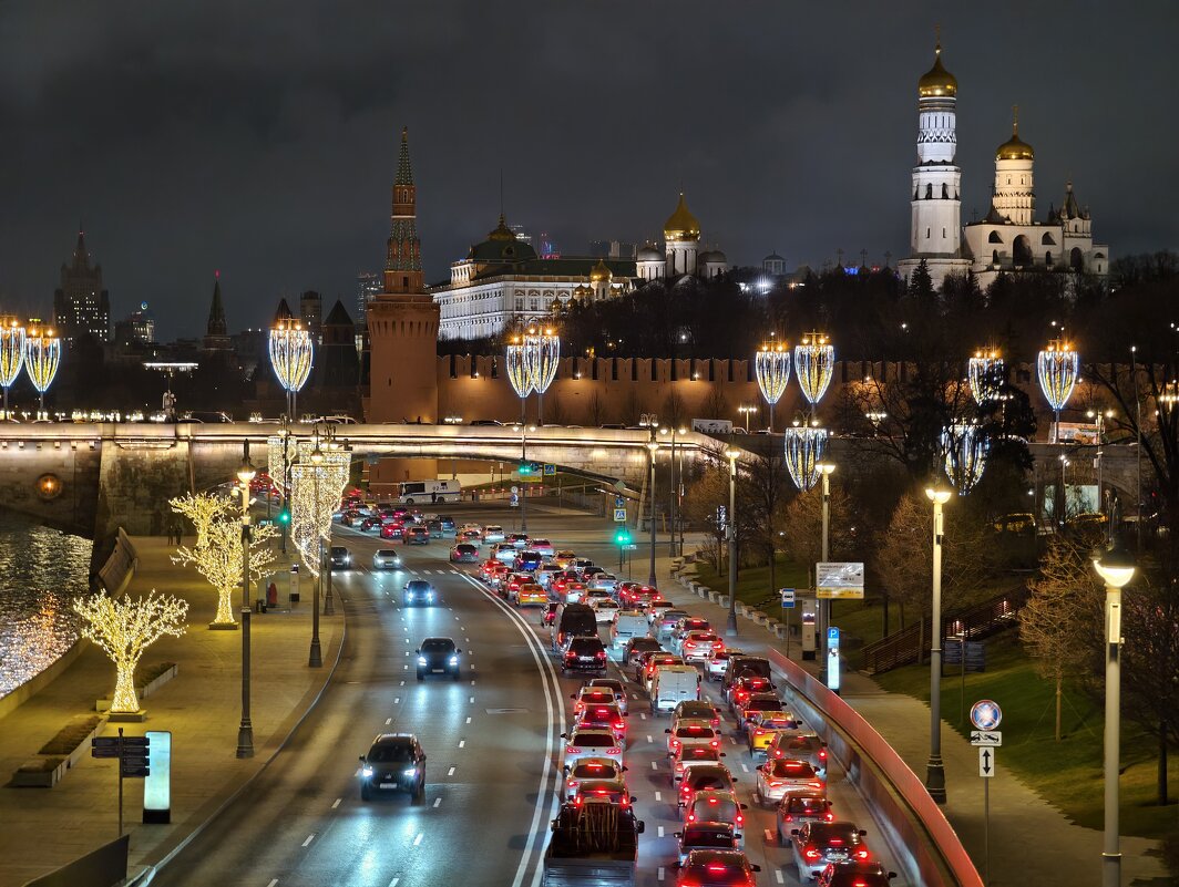 Кремль и Москворецкая набережная - <<< Наташа >>> Кремль и Москворецкая набережная - <<< Наташа >>>