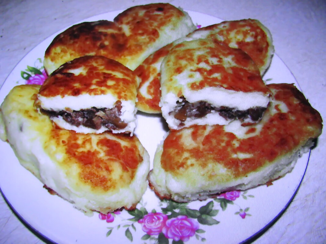Картофельные зразы с грибами - Людмила Смородинская