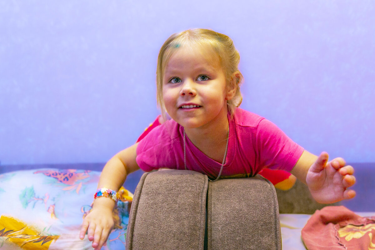 На экране "Ну, погоди!" - Александр Силинский