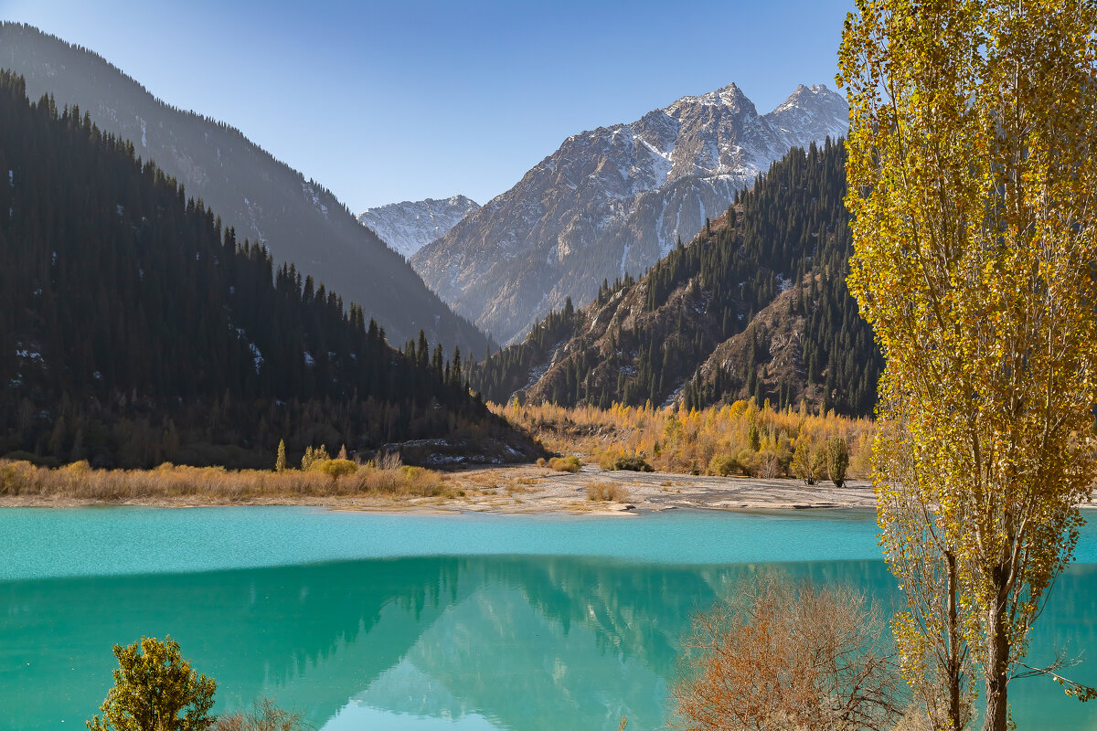 Казахстан.Озеро Иссык. - Андрей Щукин Казахстан.Озеро Иссык. - Андрей Щукин