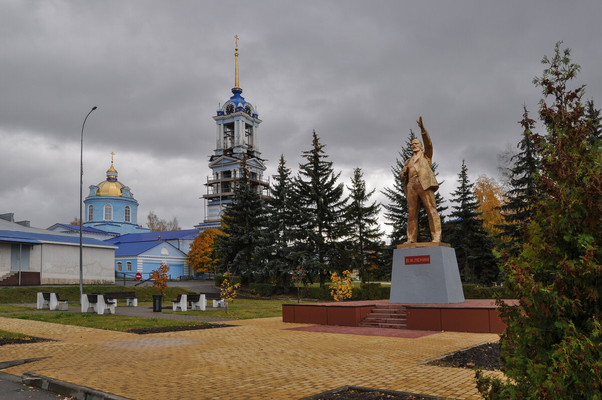 Памятник основателю первого в мире социалистического государства - Татьяна Машошина Памятник основателю первого в мире социалистического государства - Татьяна Машошина