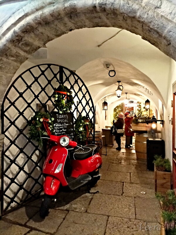 Вечер в Старом городе - Veera V Вечер в Старом городе - Veera V