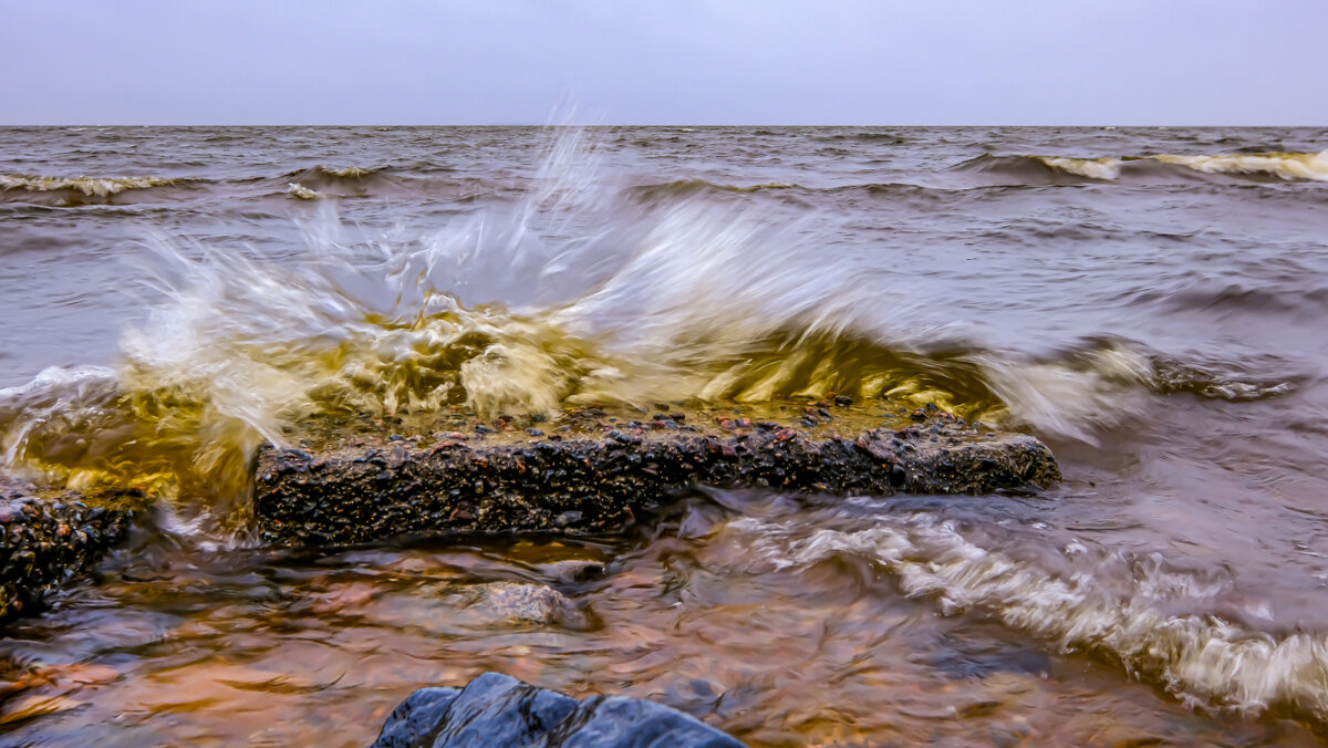 Водянной вулкан извергался - Георгий А Водянной вулкан извергался - Георгий А