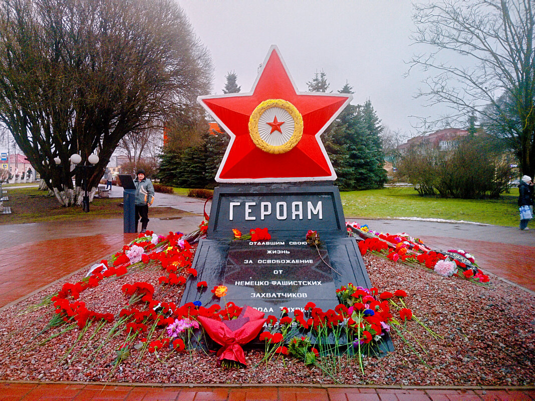 В день освобождения г. Тихвина - Сергей Кочнев