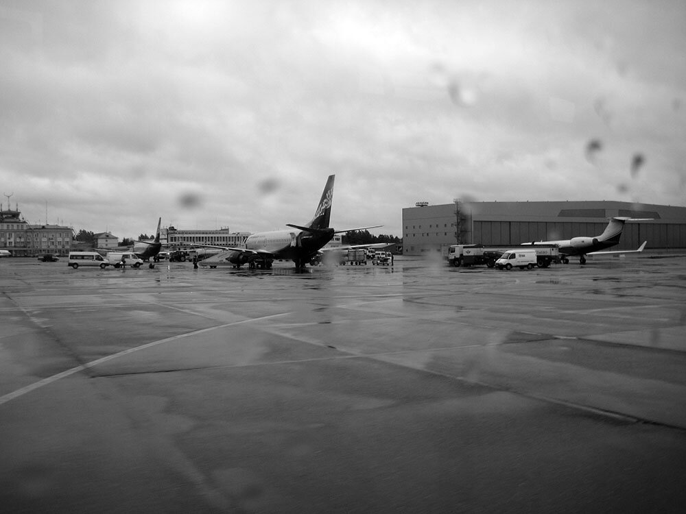 Нелётная погода. - Борис Бутцев Нелётная погода. - Борис Бутцев