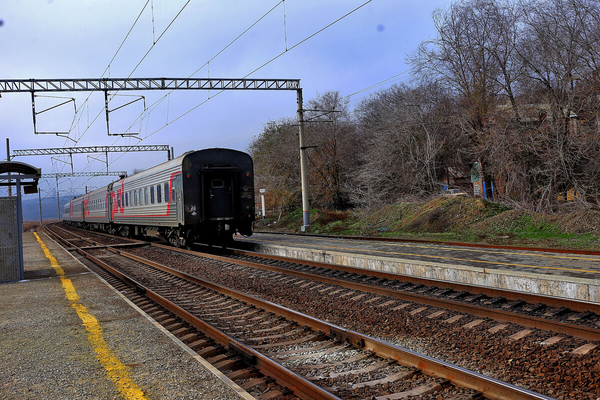 Когда уходят поезда... - Юрий Гайворонскiий Когда уходят поезда... - Юрий Гайворонскiий