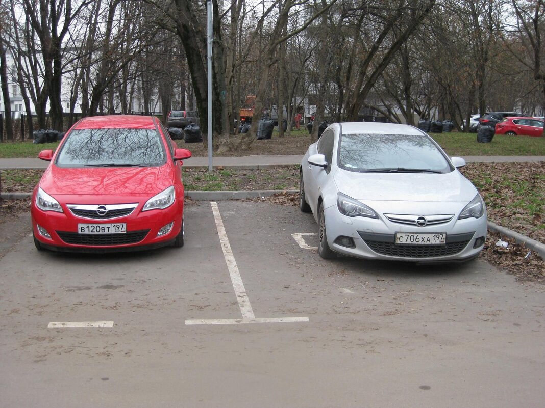 Два "Опеля" - Дмитрий Никитин