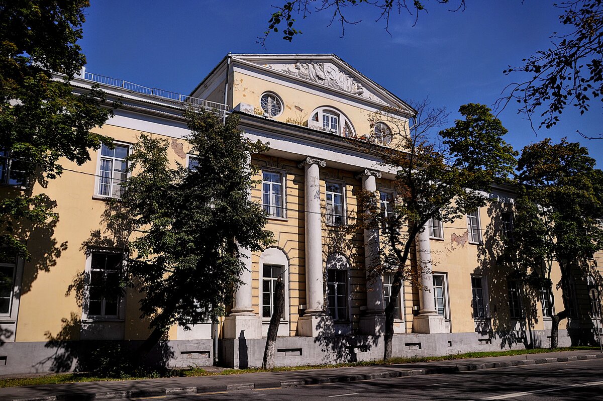 Вход в госпиталь ,,,Теперь как запасной выход - Анатолий Колосов Вход в госпиталь ,,,Теперь как запасной выход - Анатолий Колосов