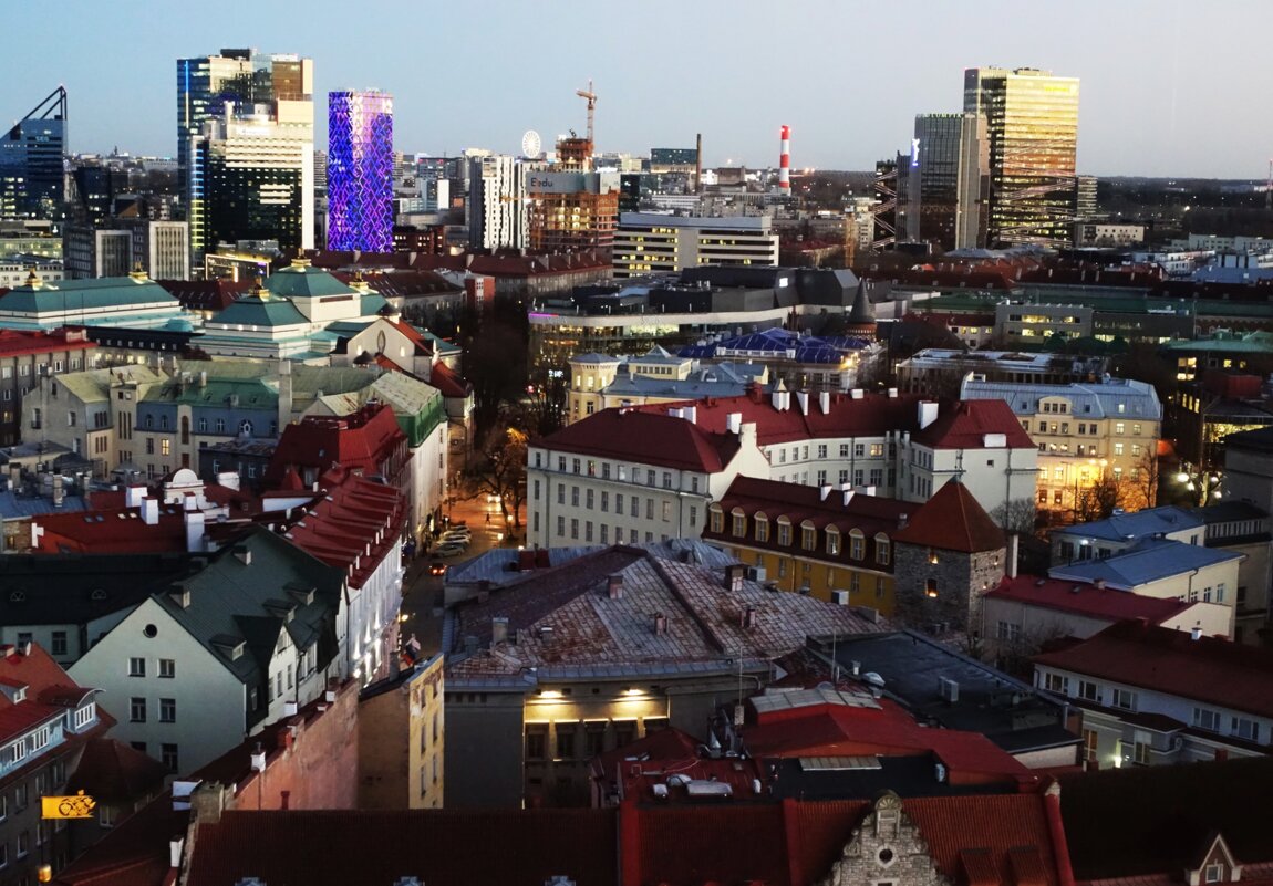 Город зажигает огни - Aida10 Город зажигает огни - Aida10