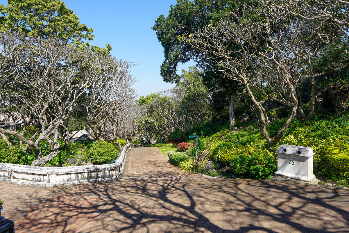 Исторический парк Пра Накхон Кхири, Пхетчабури, Таиланд - Иван Литвинов Исторический парк Пра Накхон Кхири, Пхетчабури, Таиланд - Иван Литвинов