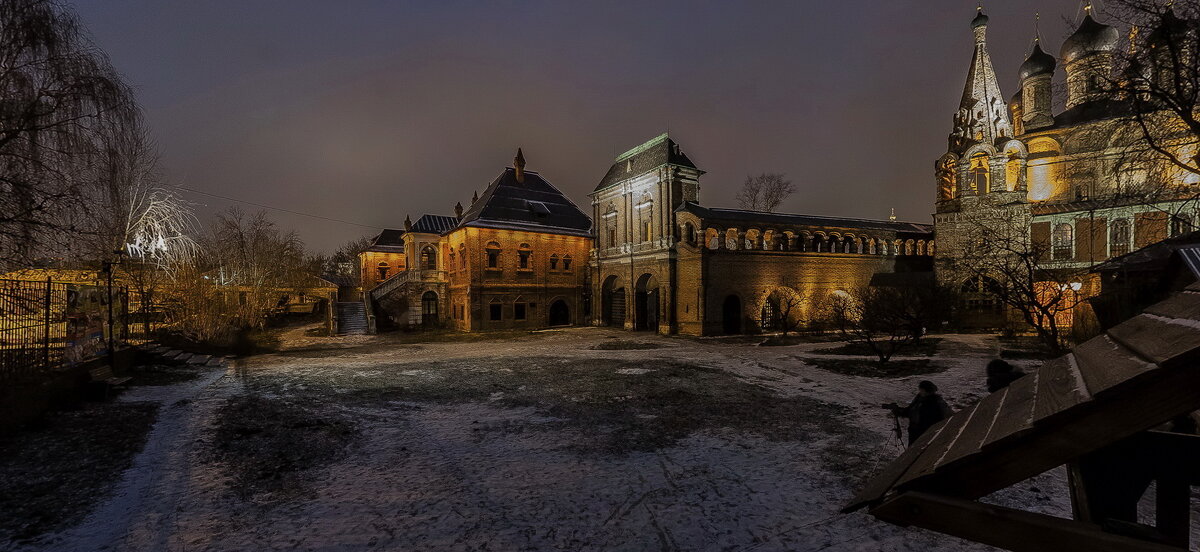Крутицкое подворье - Наталья Rosenwasser Крутицкое подворье - Наталья Rosenwasser