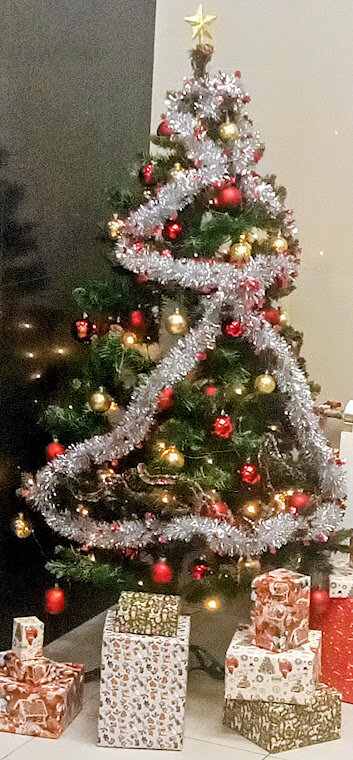 Наша елочка на работе. - Serega SchütZ