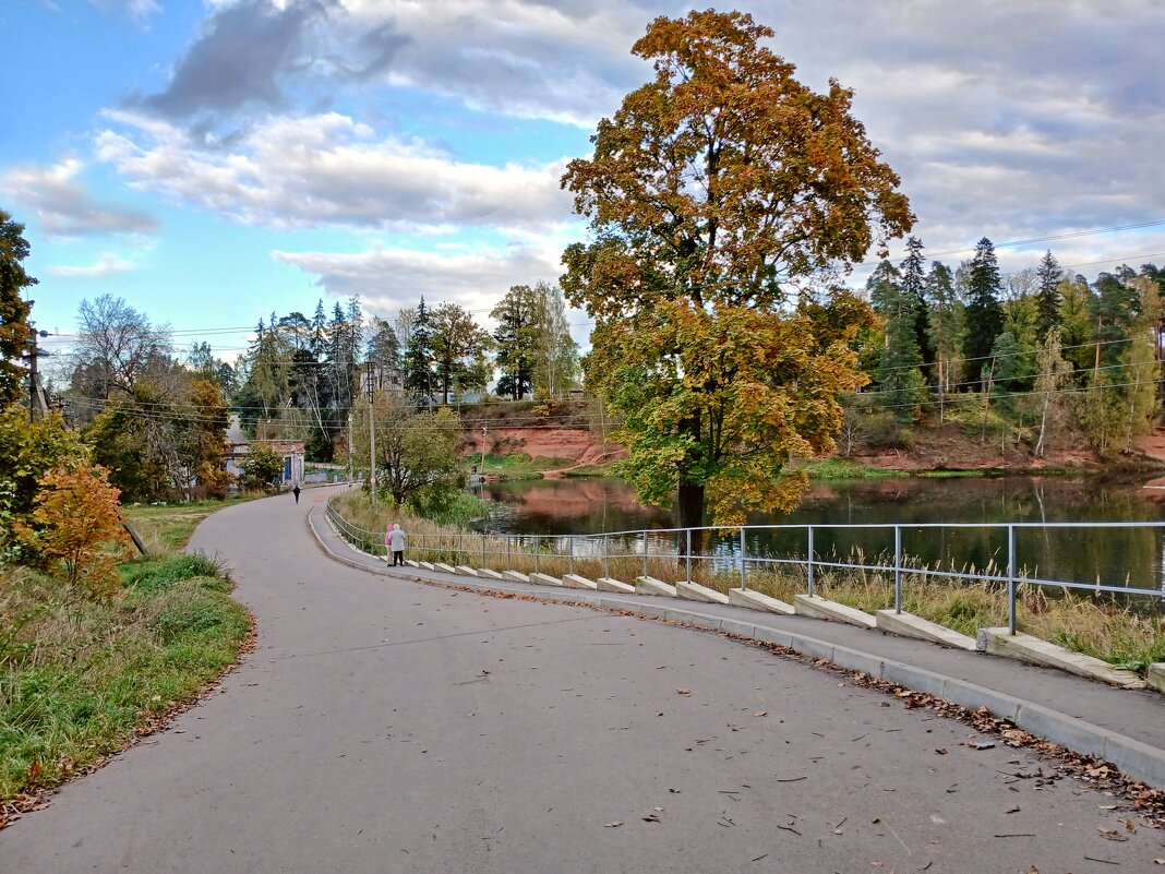 Самая лучшая дорога - машинам въезд закрыт! - Лия ☼ Самая лучшая дорога - машинам въезд закрыт! - Лия ☼