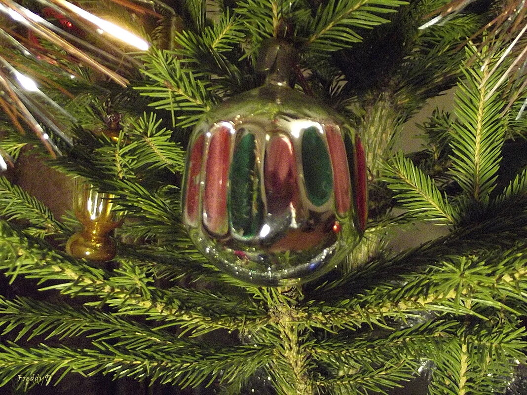 Ёлочные украшения - Freddy 97