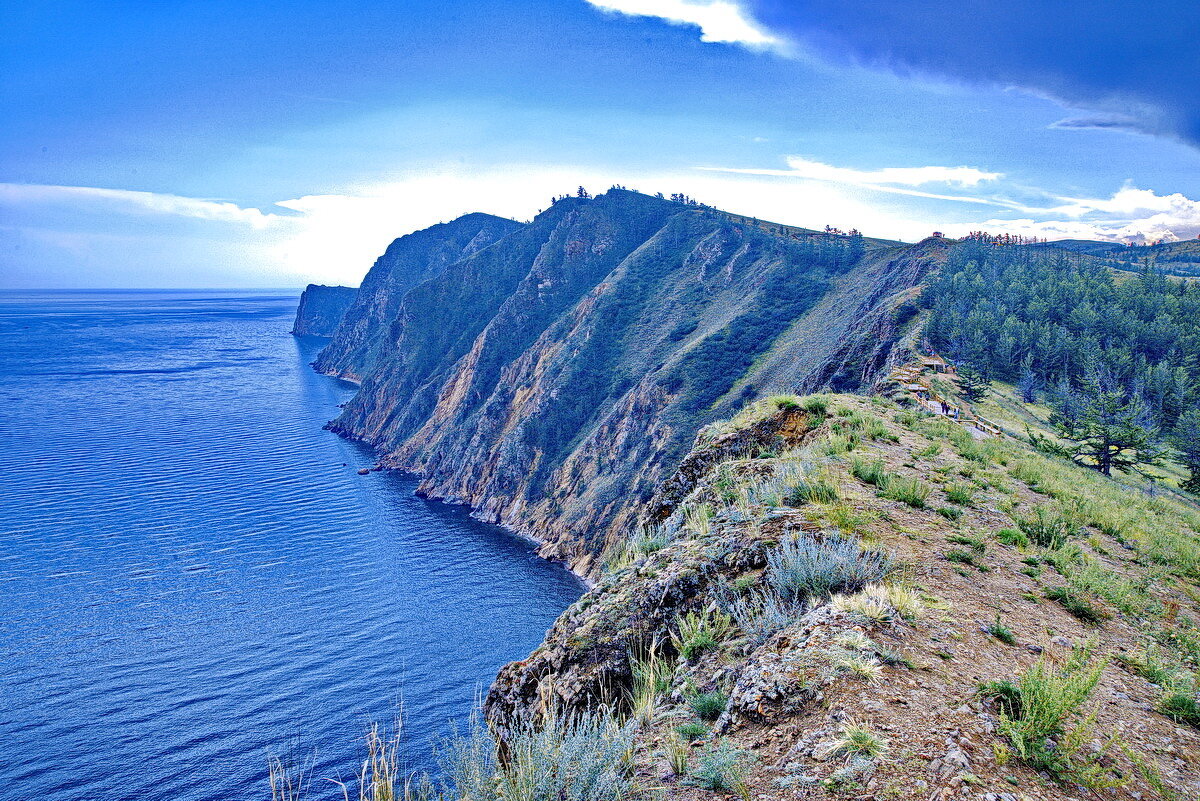 МЫС ХОБОЙ ПЕРЕД ГРОЗОЙ. о. Ольхон. Байкал. - Виталий Половинко МЫС ХОБОЙ ПЕРЕД ГРОЗОЙ. о. Ольхон. Байкал. - Виталий Половинко
