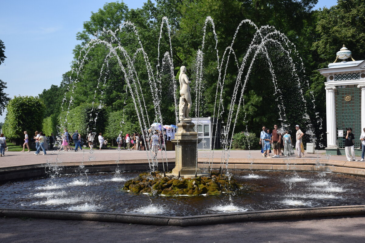 Фонтаны Петергофа - Валюша Черкасова