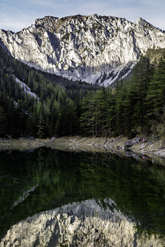 Зеленое озеро в горах Австрии - Игорь Сикорский Зеленое озеро в горах Австрии - Игорь Сикорский