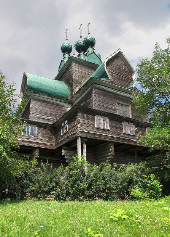 Церковь Успения Пресвятой Богородицы (Год постройки: 1694) - Александр Ильчевский 